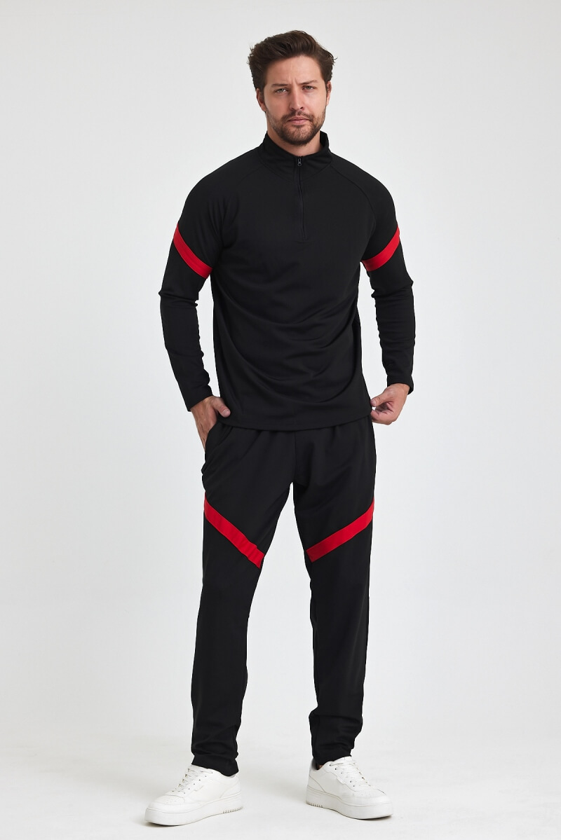 Model 6 eşofman modeli ön görünüm